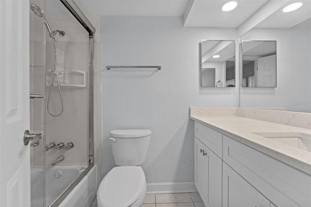 4700 COVE CIRCLE 102, St Petersburg, FL 33708