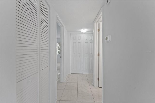 4700 COVE CIRCLE 102, St Petersburg, FL 33708