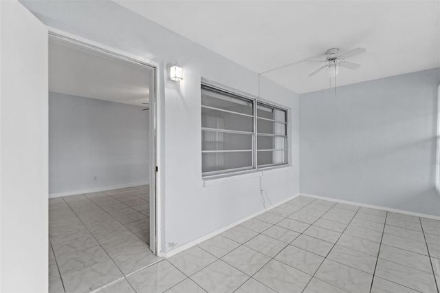 4700 COVE CIRCLE 102, St Petersburg, FL 33708