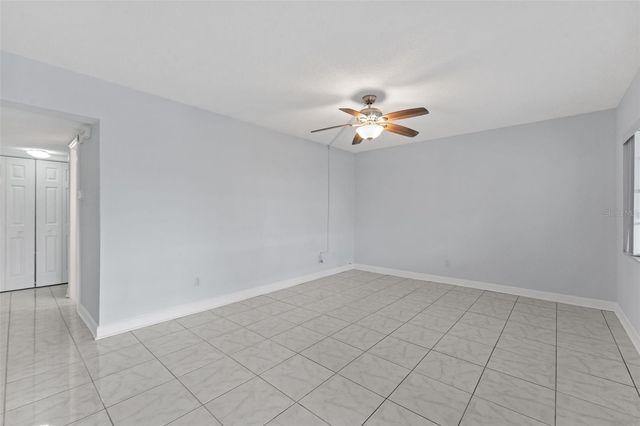 4700 COVE CIRCLE 102, St Petersburg, FL 33708