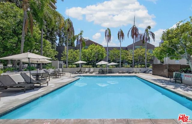 600 W 9th Street 1505, Los Angeles, CA 90015