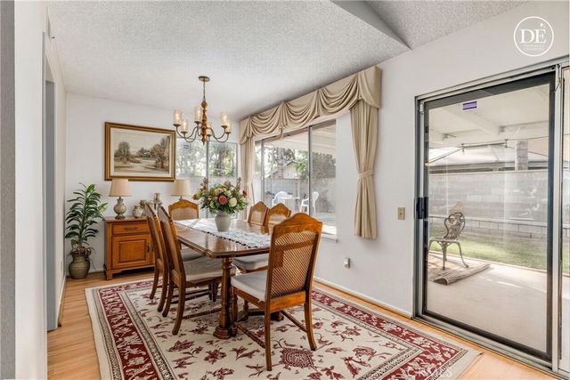 11261 Wayfield Road, Riverside, CA 92505