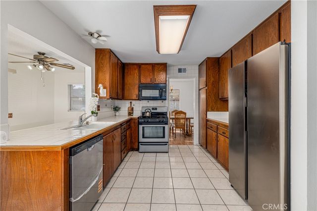 11261 Wayfield Road, Riverside, CA 92505