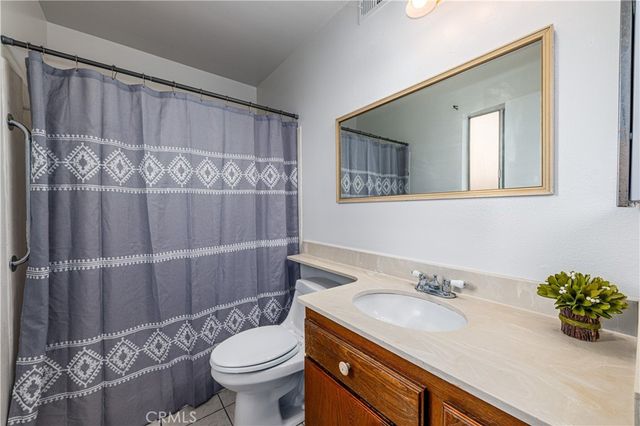 11261 Wayfield Road, Riverside, CA 92505