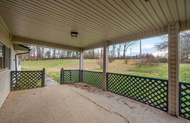 79 Evans Ln, Spencer, TN 38585