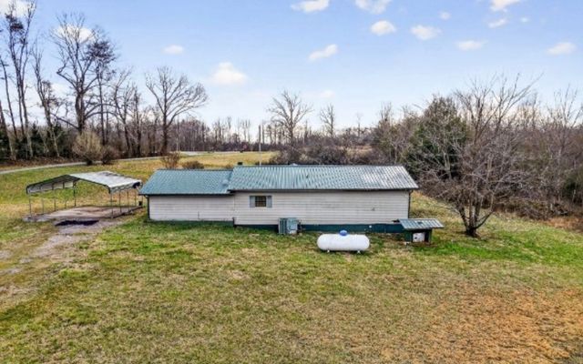 79 Evans Ln, Spencer, TN 38585