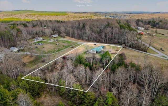 79 Evans Ln, Spencer, TN 38585