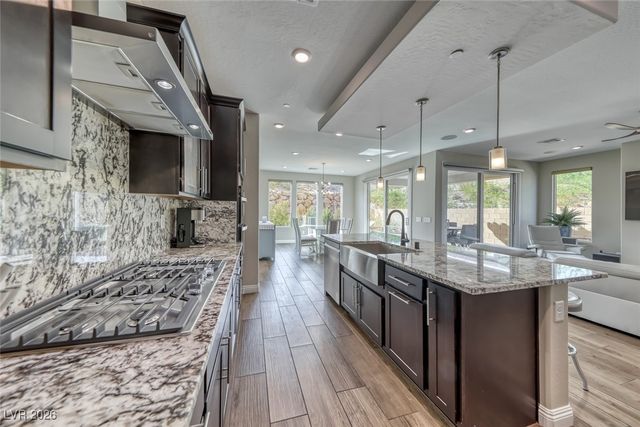 57 Stone Yucca Court, Henderson, NV 89011