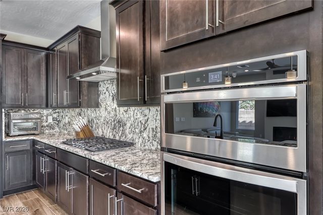 57 Stone Yucca Court, Henderson, NV 89011