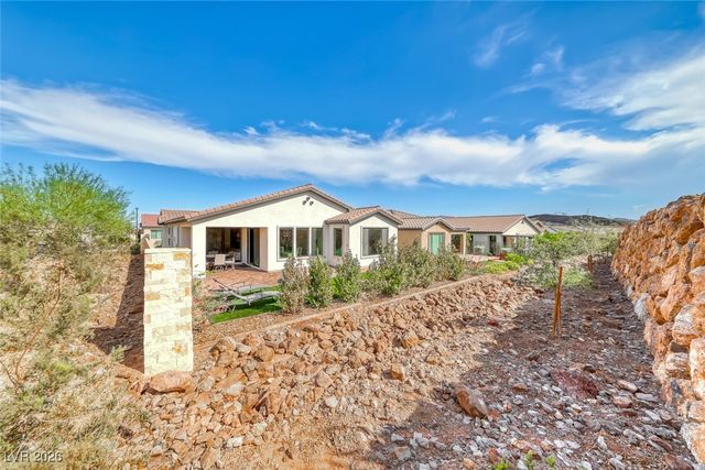 57 Stone Yucca Court, Henderson, NV 89011