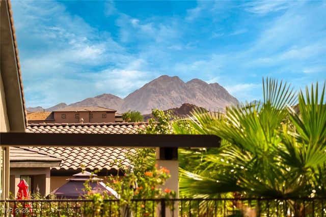 57 Stone Yucca Court, Henderson, NV 89011