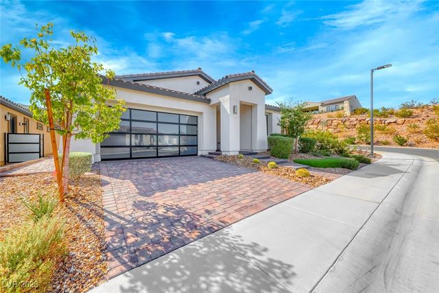 57 Stone Yucca Court, Henderson, NV 89011