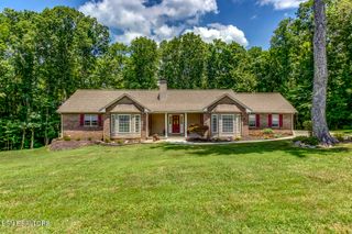 308 Quail Hollow Lane, Clinton, TN 37716