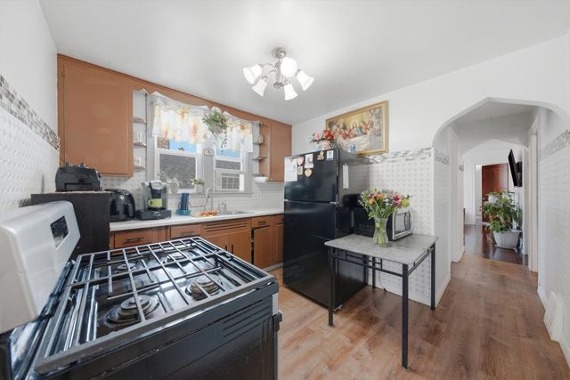 5234 W 30th Place, Cicero, IL 60804