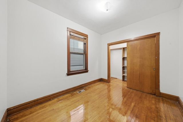 5234 W 30th Place, Cicero, IL 60804