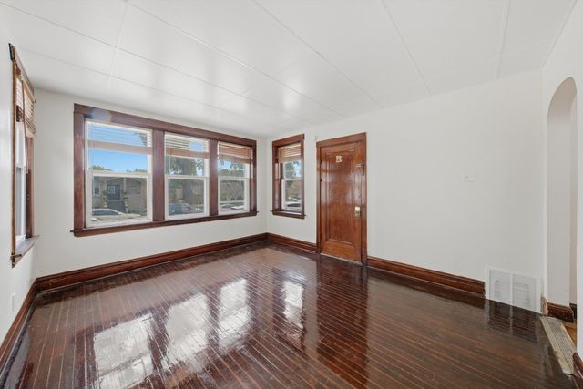 5234 W 30th Place, Cicero, IL 60804