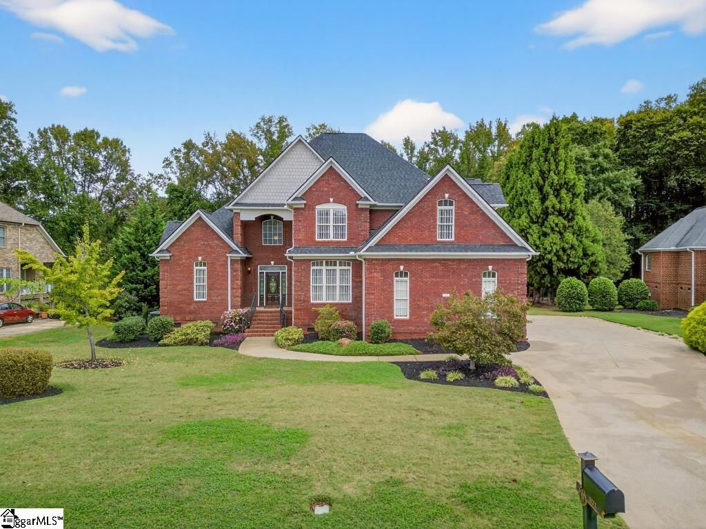 371 Benford Drive, Boiling Springs, SC 29316