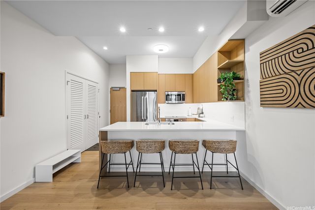 1388 Kapiolani Boulevard 806, Honolulu, HI 96814