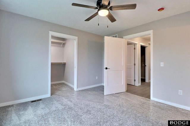 1490 E 2nd Street, Fremont, NE 68025
