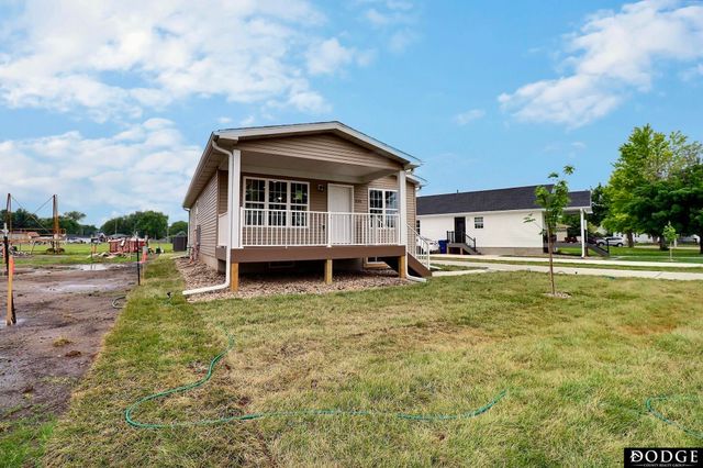 1490 E 2nd Street, Fremont, NE 68025