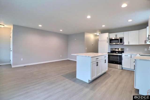 1490 E 2nd Street, Fremont, NE 68025