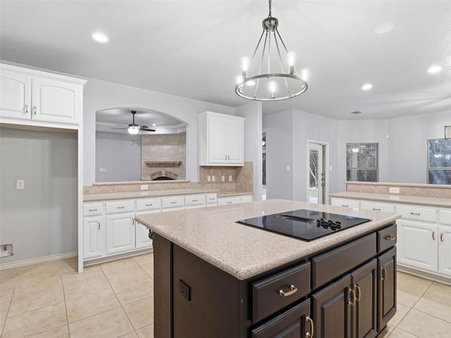 10302 Teich LOOP, New Braunfels, TX 78132