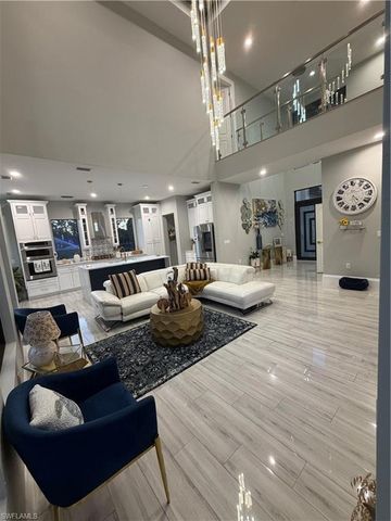 2644 37th AVE NE, Naples, FL 34120