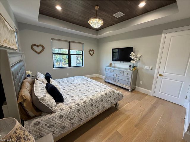 2644 37th AVE NE, Naples, FL 34120