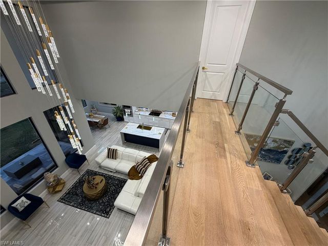 2644 37th AVE NE, Naples, FL 34120