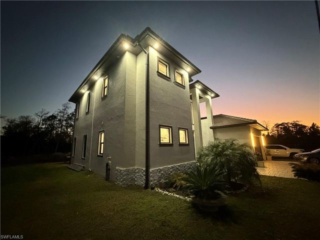 2644 37th AVE NE, Naples, FL 34120