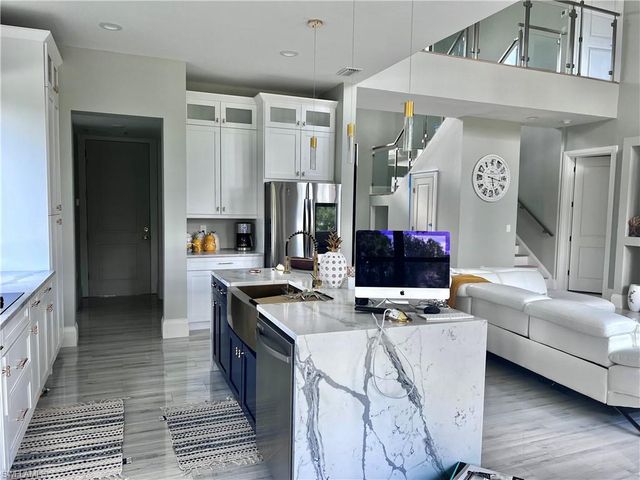 2644 37th AVE NE, Naples, FL 34120