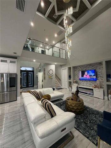 2644 37th AVE NE, Naples, FL 34120