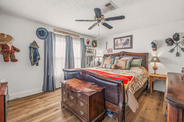 998 FM 218, Hamilton, TX 76531