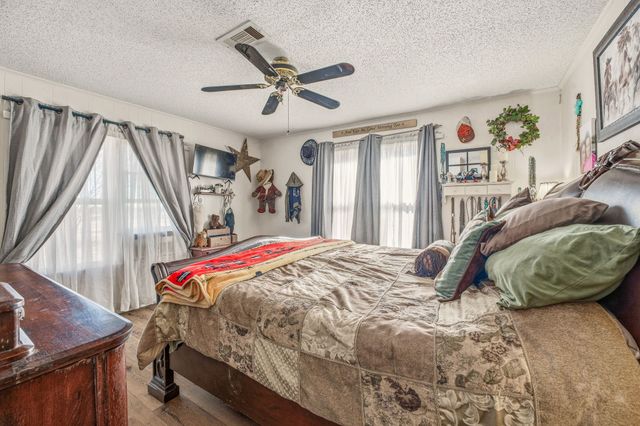 998 FM 218, Hamilton, TX 76531