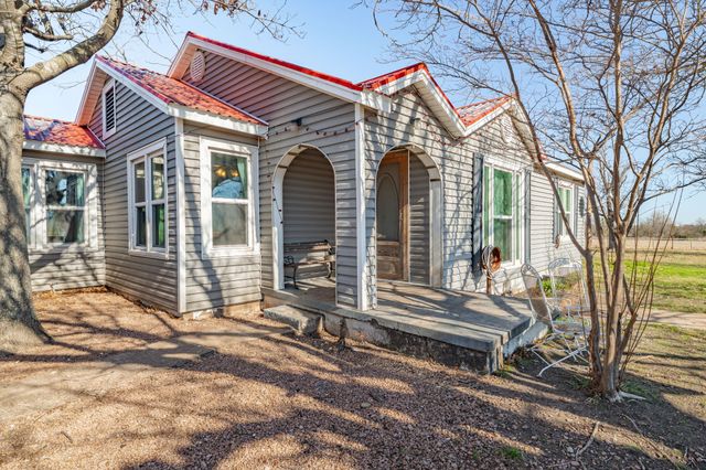 998 FM 218, Hamilton, TX 76531