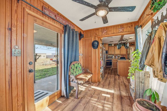 998 FM 218, Hamilton, TX 76531