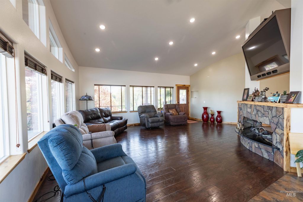 1329 Setlow Ct, Clarkston, WA 99403 photo 8