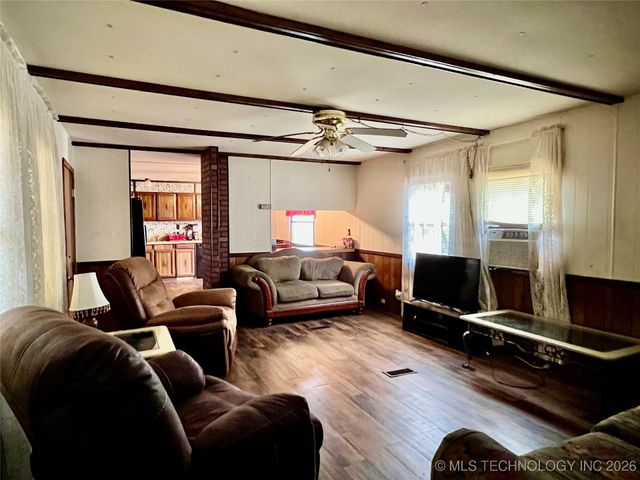 5799 Cedar Ridge Road, Kingston, OK 73439