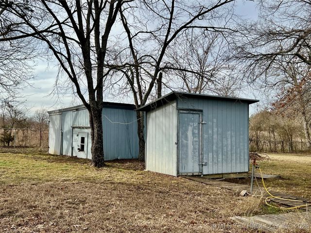 5799 Cedar Ridge Road, Kingston, OK 73439