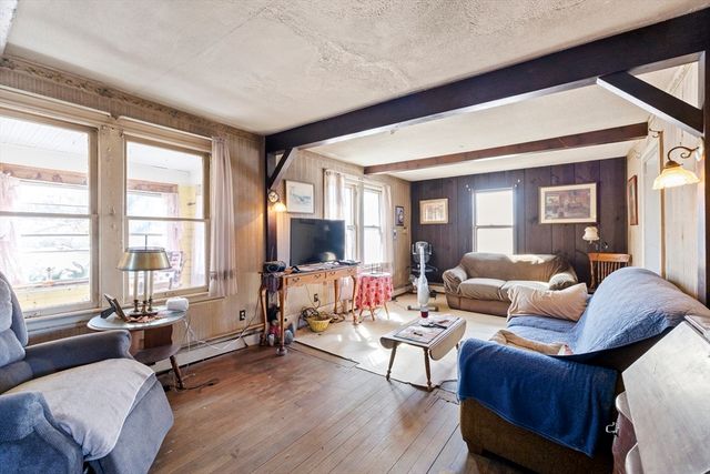 22-25 Macomber Rd, Monson, MA 01057