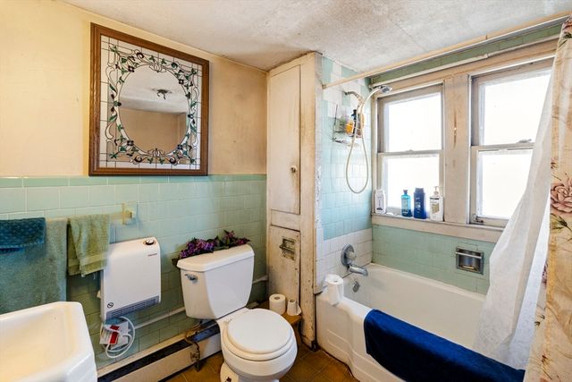 22-25 Macomber Rd, Monson, MA 01057