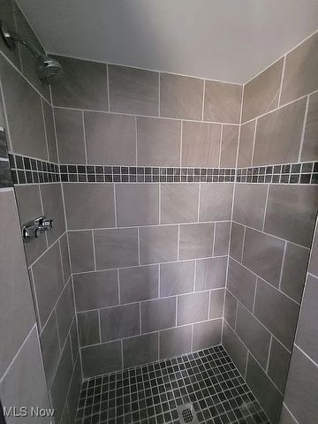 349 Comstock Court, Akron, OH 44305