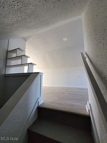 349 Comstock Court, Akron, OH 44305