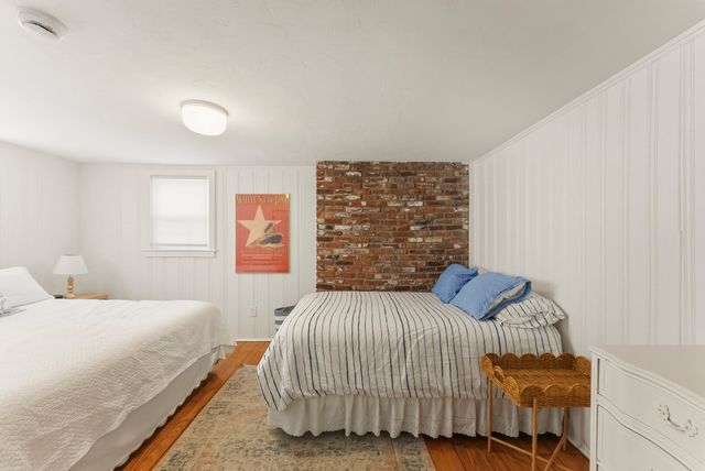 29 Field St, Marshfield, MA 02050