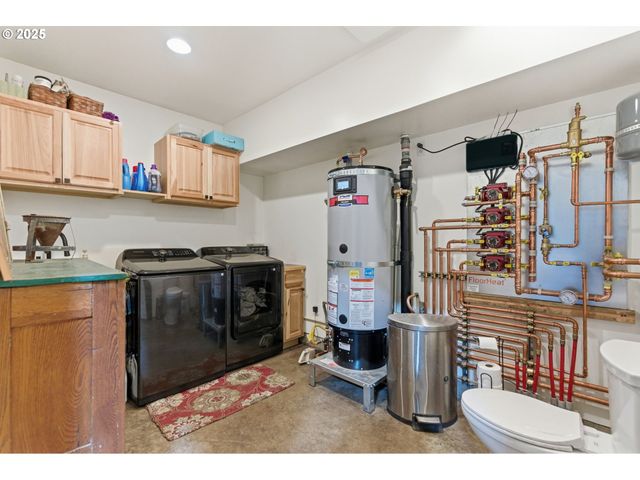 314 E VALLEY Rd, Skamokawa, WA 98647