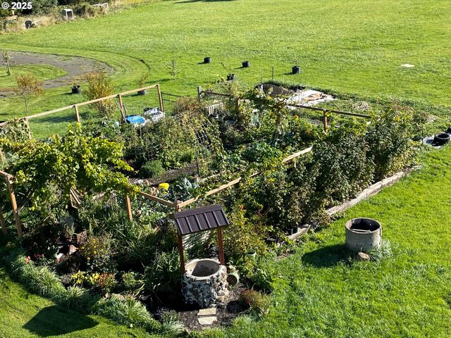 314 E VALLEY Rd, Skamokawa, WA 98647