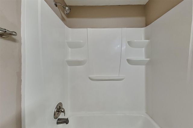 11218 Angelique Drive, Houston, TX 77065
