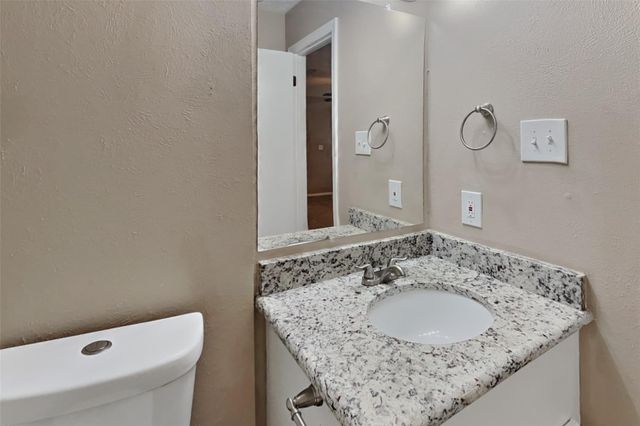 11218 Angelique Drive, Houston, TX 77065