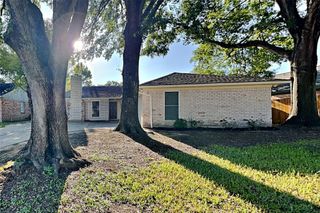 11218 Angelique Drive, Houston, TX 77065