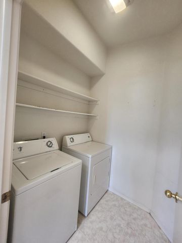 7320 Eagle View Avenue NE, Albuquerque, NM 87113